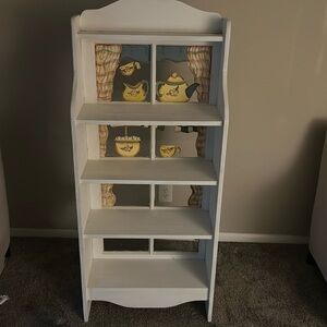Bookshelf